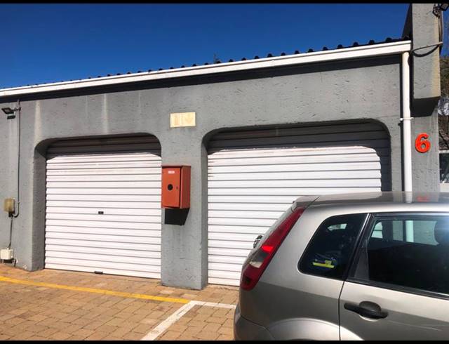 3 BEDROOM TOWNHOUSE FOR SALE IN KLOPPERPARK
